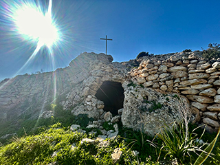 Lost Place Cyprus, cyprus chappel ruin