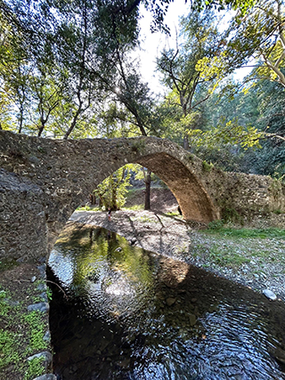 Cyprus medieval bridges, Troodos bridges photos