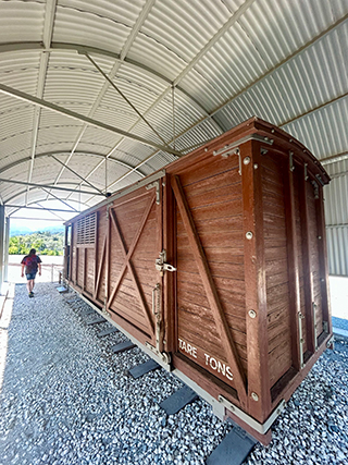 Historic railway wagon at Evrychou
